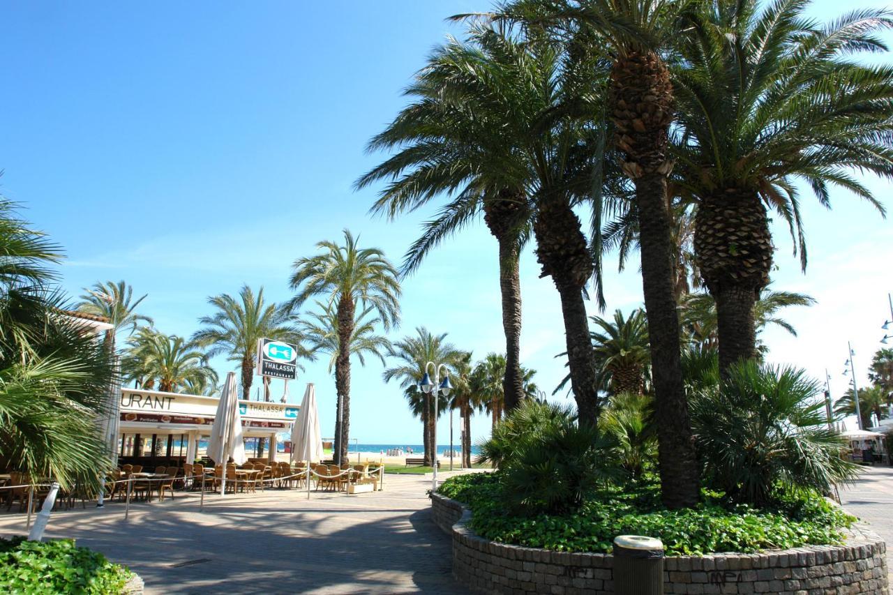Apartamento Bonito Cerca De La Playa كامبريلس المظهر الخارجي الصورة