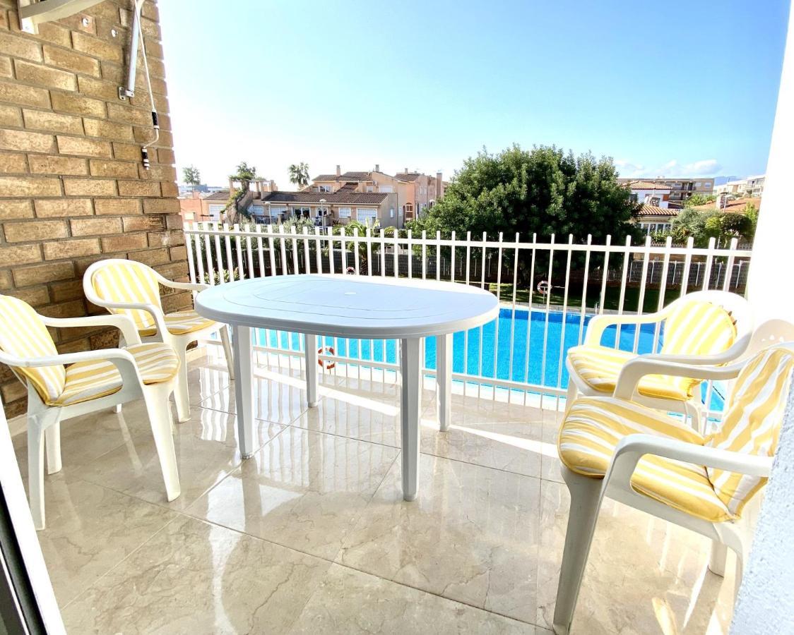 Apartamento Bonito Cerca De La Playa كامبريلس المظهر الخارجي الصورة